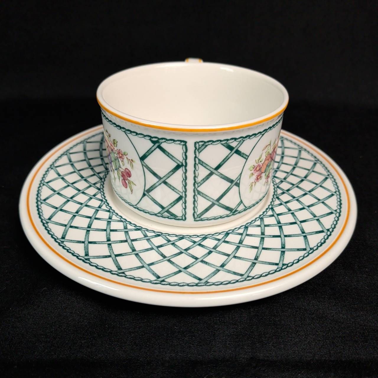 ドイツ製 フルーツバスケット