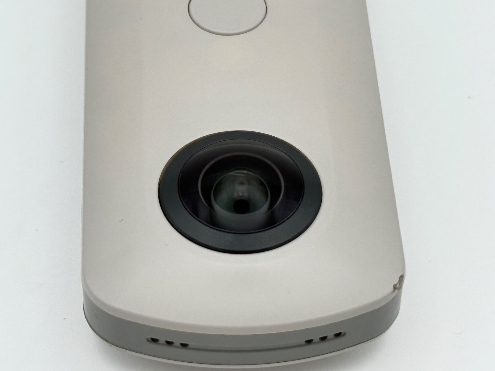 RICOH THETA SC ベージュ リコー シータ 360度カメラ 買いやすくなった360度カメラ「RICOH THETA SC」 - デジカメ Watch