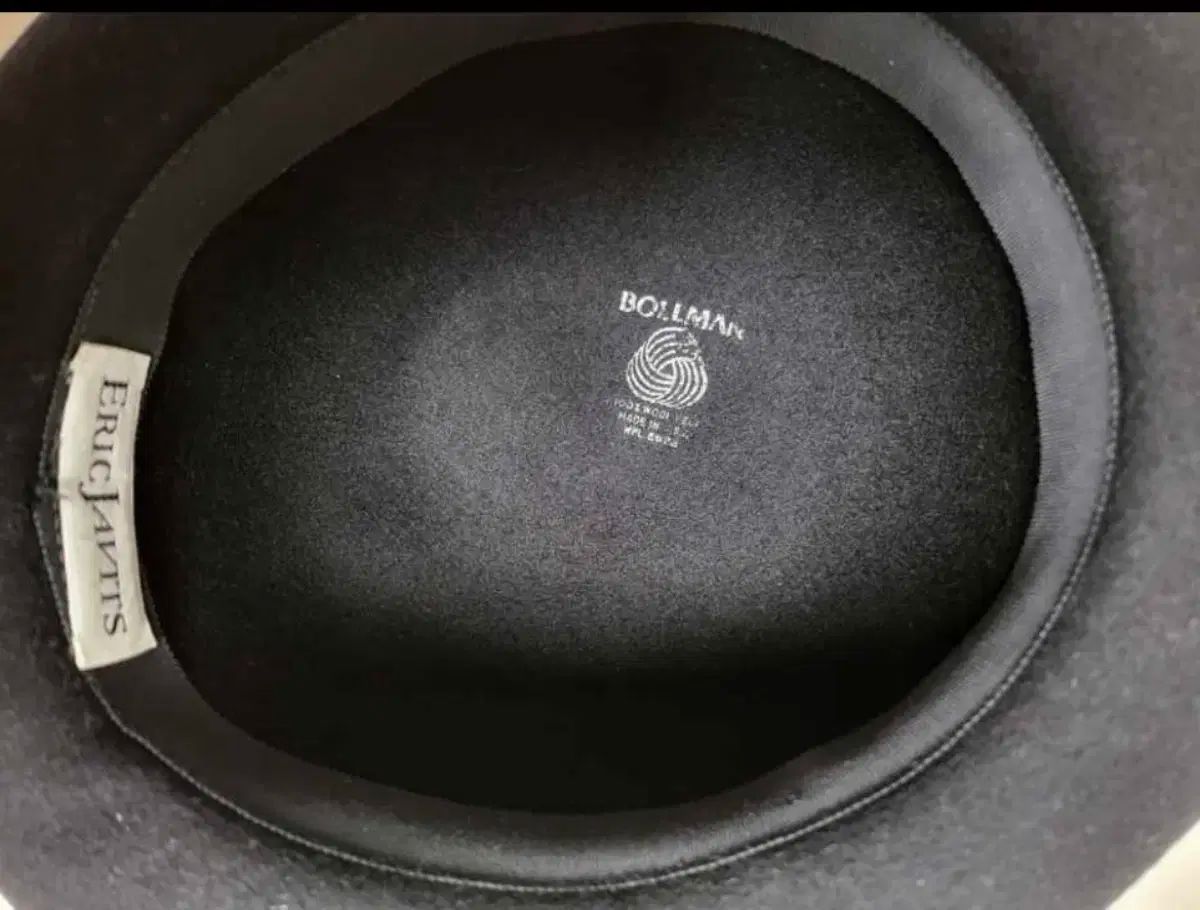  エリック ERIC ヨンジェ ザビッツ ウール バケットハット その他 帽子