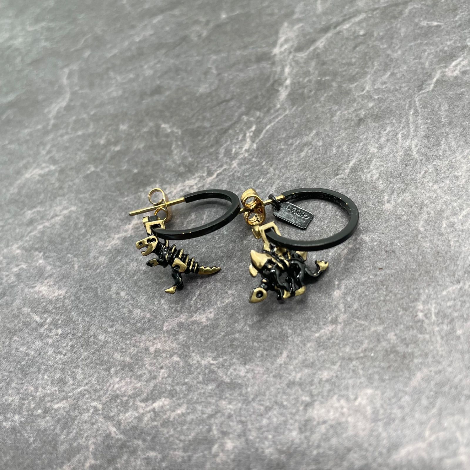 COACH コーチ ピアス アクセサリー レキシー 恐竜 フープ 箱付き 