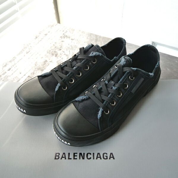バレンシアガ　ギフトセット　メンズ バレンシアガ【BALENCIAGA】 ネクタイとハンカチの3点セット ギフト