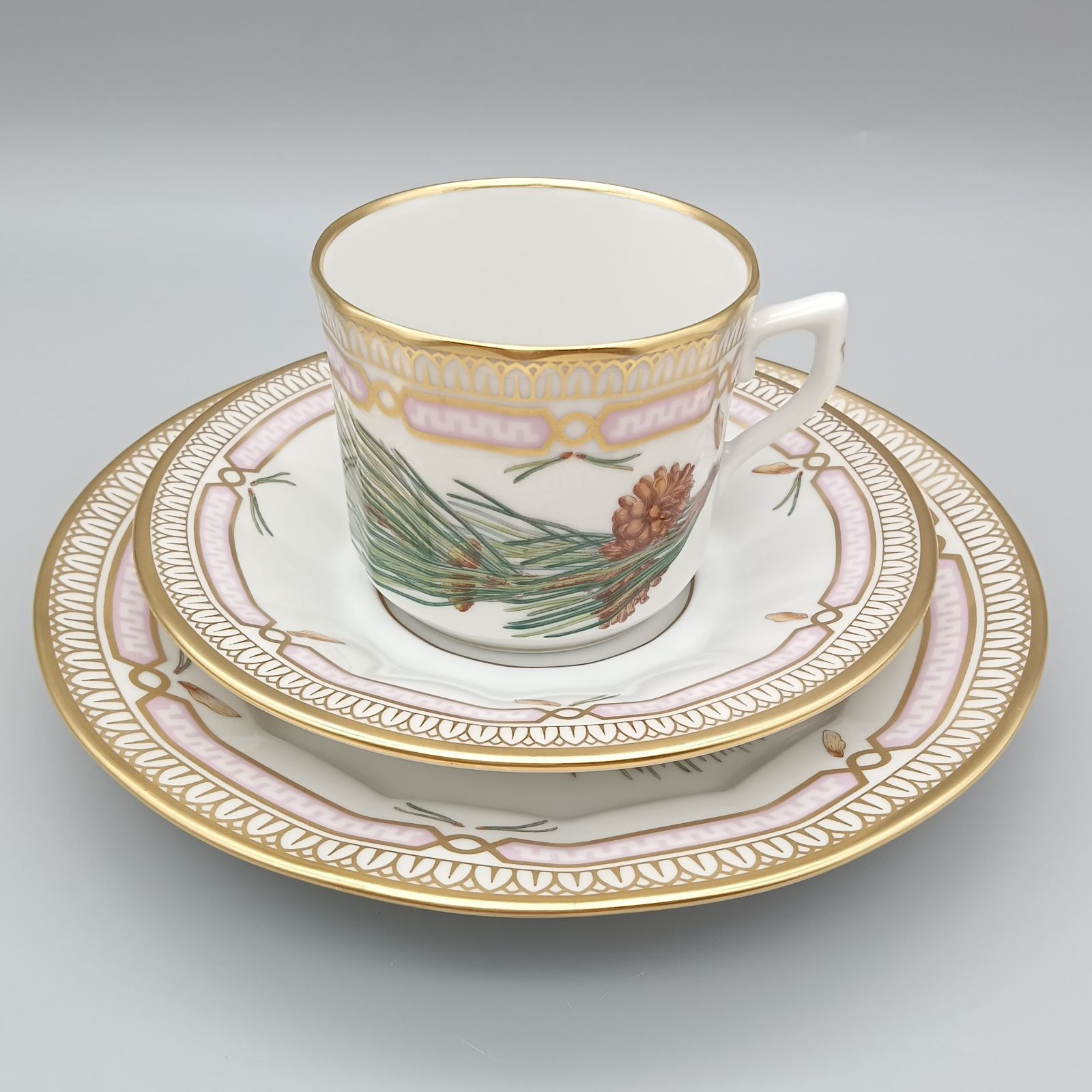 ロイヤルコペンハーゲン ヤポニカ デミタス トリオ カップ＆ソーサー