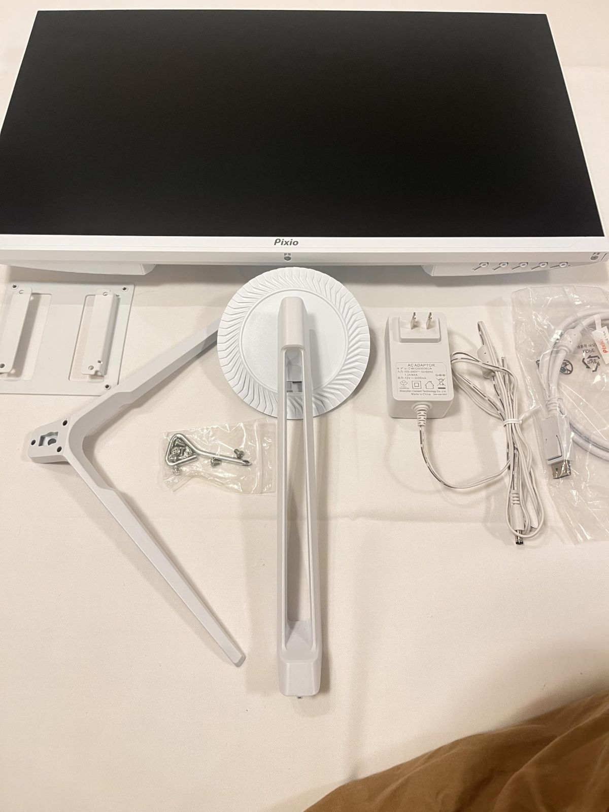 Pixio PX 278 WAVE White ゲーミングモニター 27インチ No 2729