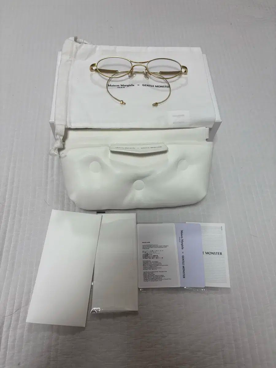 GENTLE MONSTER メゾンマルジェラ mm 220 a 030