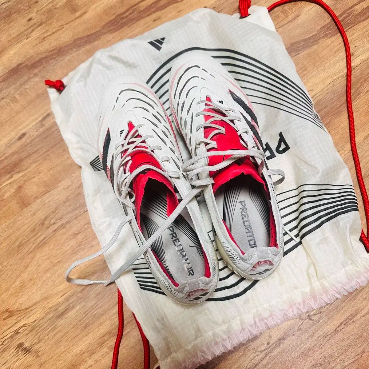 アディダス プレデター 25 エリート FG 270 mm