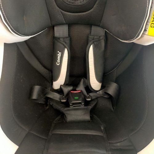 チャイルドシート コンビ