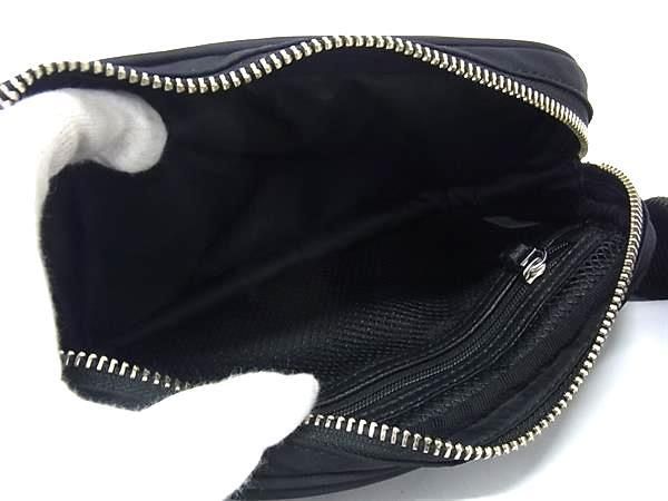 【極美品✨】トリーバーチ ナイロン ボディバッグ ユニセックス ロゴ型押し 黒 極美品✨】トリーバーチ ナイロン ボディバッグ ユニセックス ロゴ型