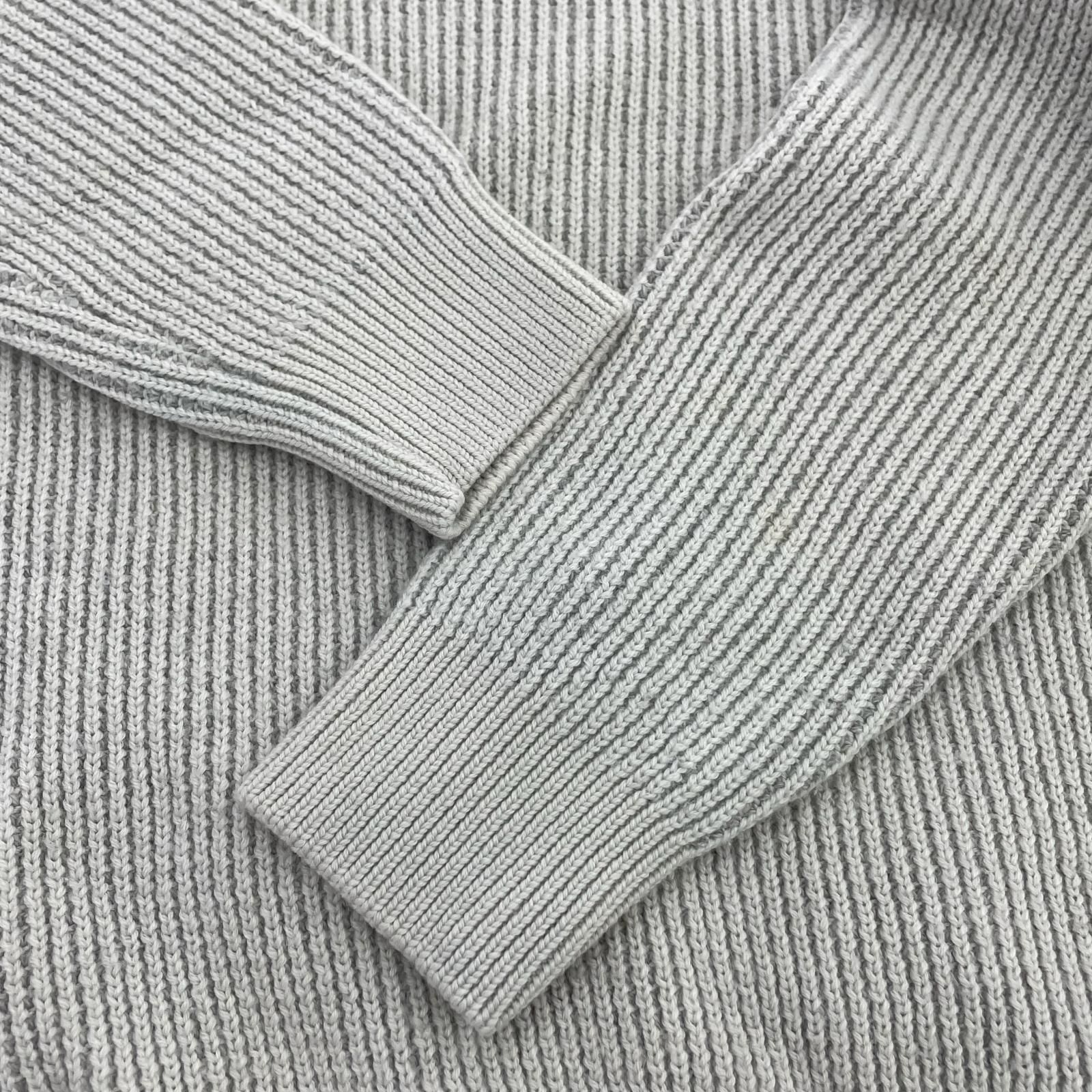 C.P.Company ｹｰﾌﾞﾙﾆｯﾄ 52 ｸﾞﾚｰ - メルカリ