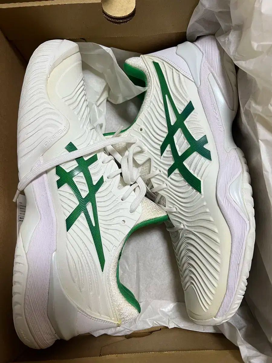 275 アシックス テニスシューズ コート FF ノバク COURT NOVAK