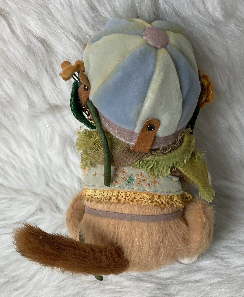 創作人形 玉雪箱 子猫とキンモクセイ 約13 cm