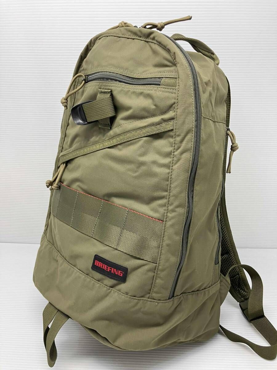 BRIEFING ブリーフィング リュック バックパック デイパック カーキ 通年