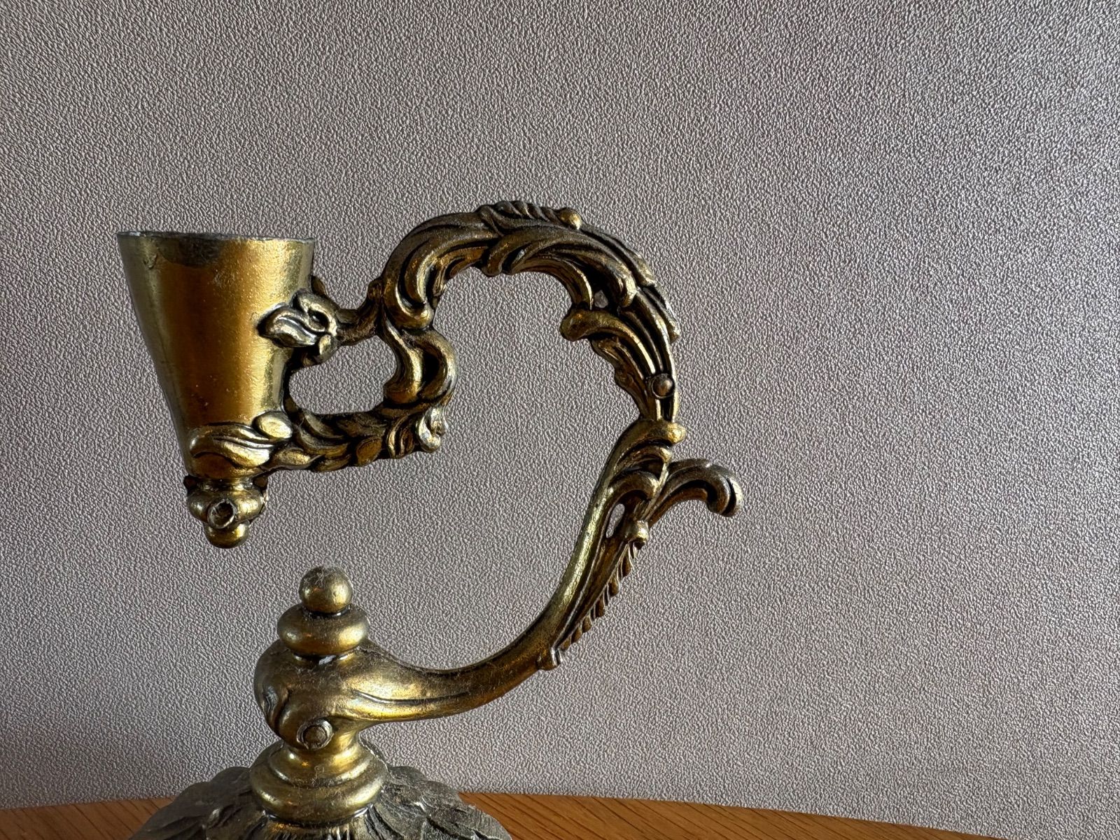 イタリアの古いキャンドルスタンド キャンドルホルダー 蝋燭立て