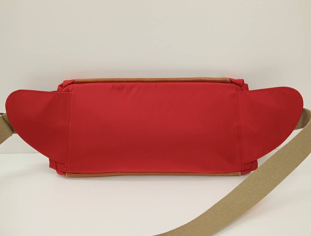 daniel-bob ダニエルアンドボブ ボディバッグ レザー イタリア製 レッド ブラウン 通年