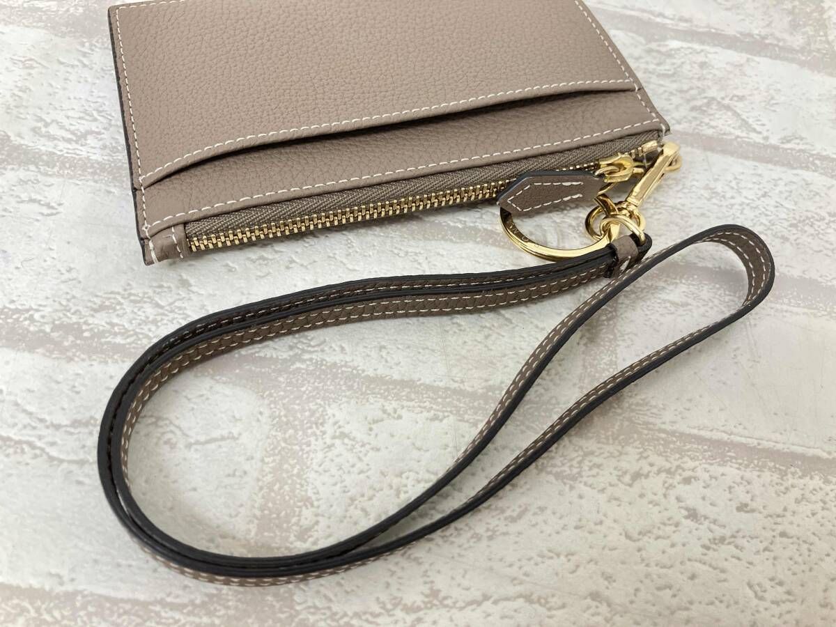 ジップカードホルダー