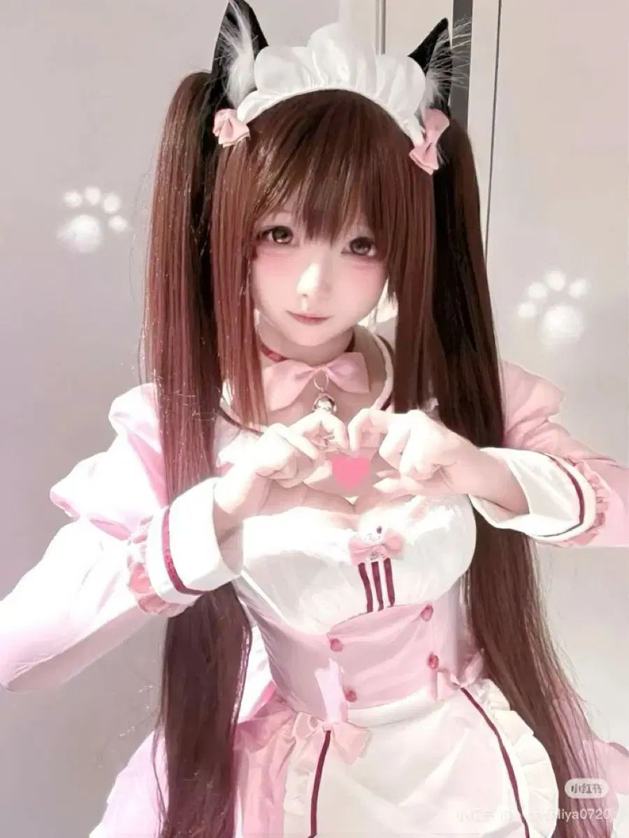 猫 ネコ メイド服 メイドふく コスプレ｜古典 こてん 美少女 びしょうじょ 量産型 りょうさんがた 地雷系 じらいけい サブカルチャー