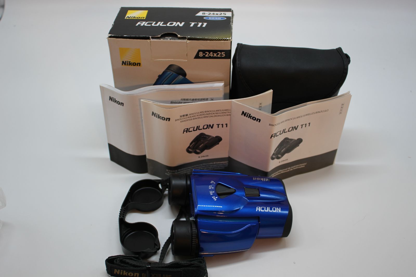 上品 Nikon アキュロンT 11 8 24 x 25 ポロプリズム式 ブルー ACT BL 26601