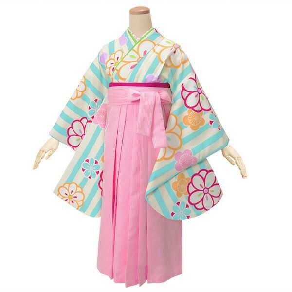 人気定番，最新作 ジュニア用 振袖単品 ショート丈 「クリーム色×水色 梅」仕立て上がり 小振袖 着物 子ども 子供 キッズ ジュニア 女の子 卒業式 小学校 小学生 中学校 中学生 十三参り 十三詣り 1/2成人式 ハ 着物・着物ドレス