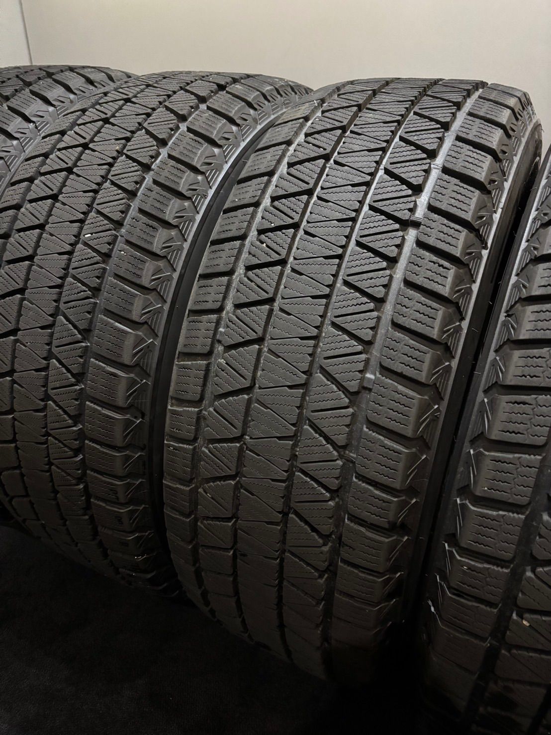 265 60 R 18 DM V 3 19年製 スタッドレス 4本 ブリヂストン ブリザック ランクル プラド サーフ パジェロ 南10 K 869