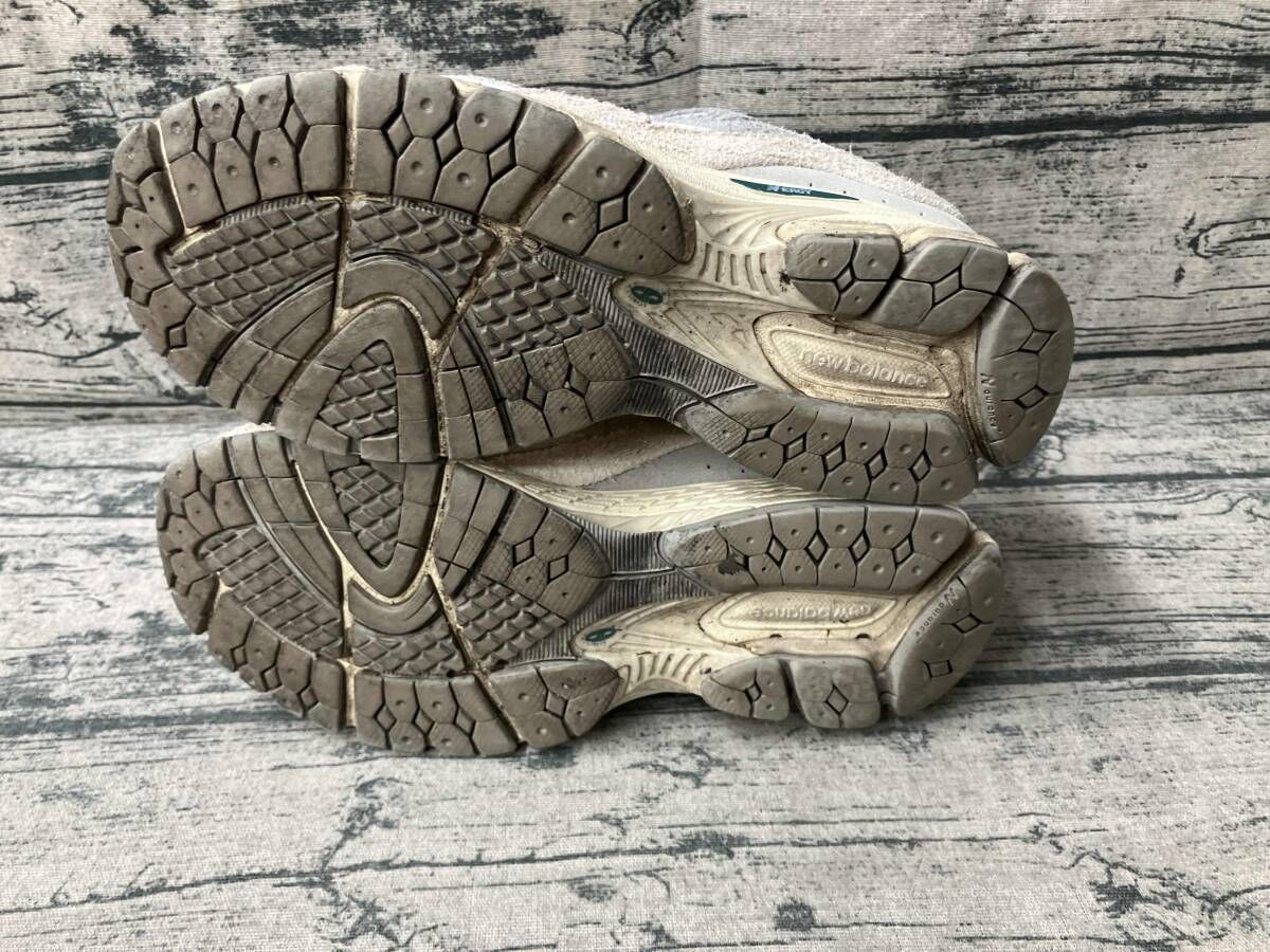 M2002R 2002R ニューバランス New EK Balance NEW BALANCE M2002REK WHITE OFF 公式通販 ローカットスニーカー ONLINE EK|ニューバランスのアウトレット通販|三井アウトレット GORE-TEX|ニューバランス公式通販