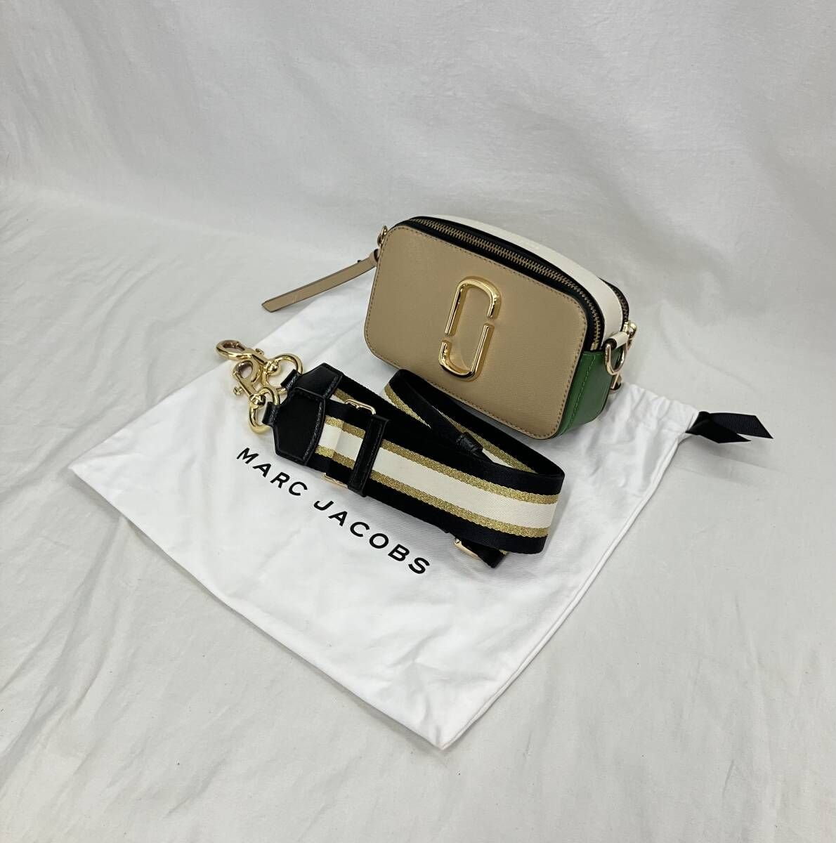 MARC JACOBS マーク ジェイコブス スナップショット ショルダーバッグ ミニ バッグ レザー ベージュ ホワイト グリーン ロゴ