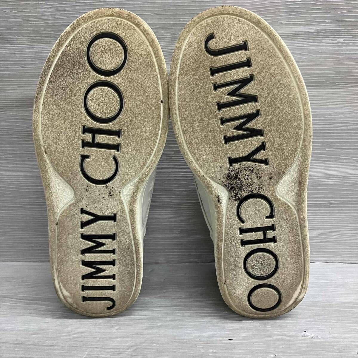 ジミ-チュウ スターエンボススニーカー