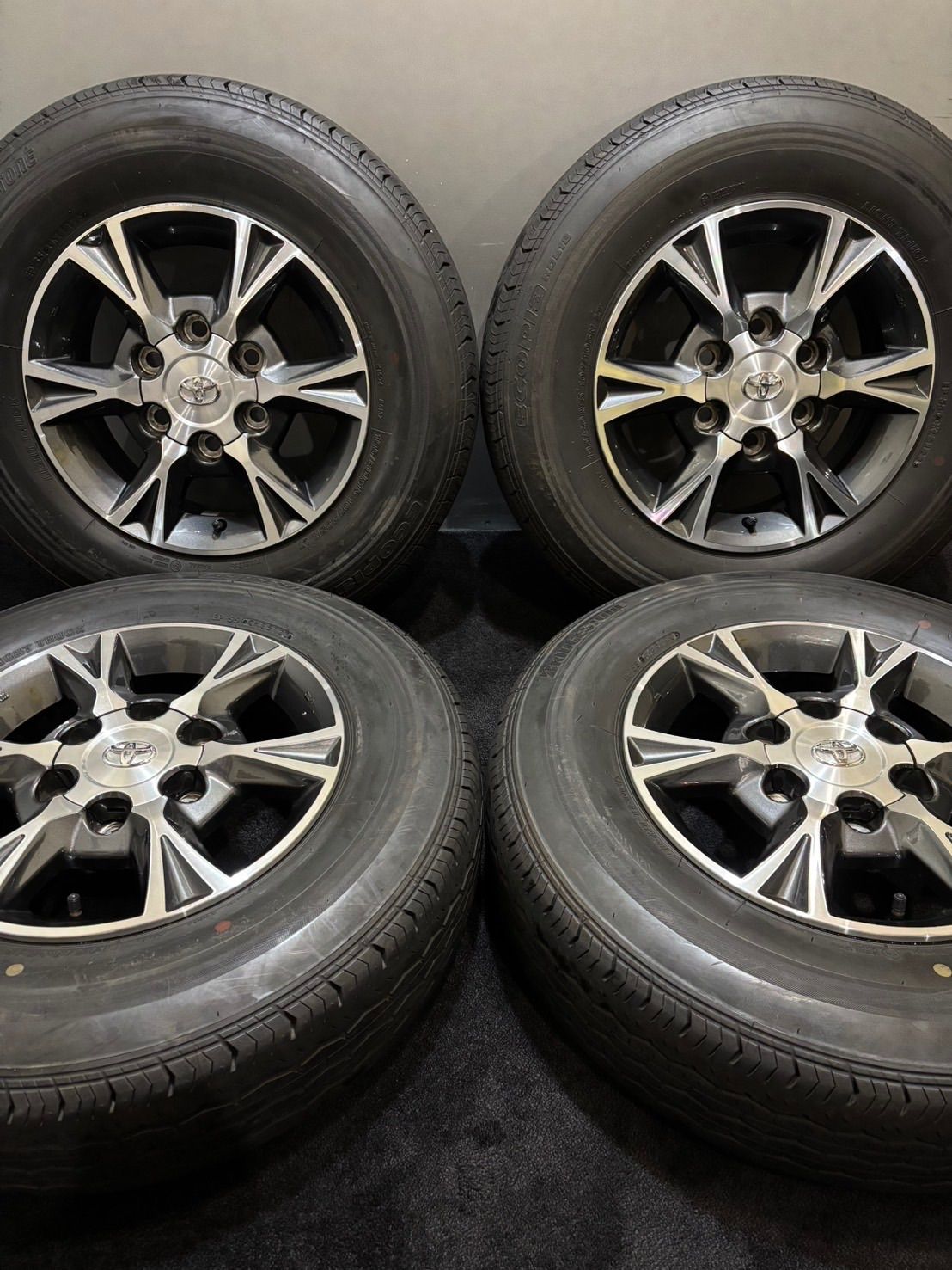 195 80 R 15 107 105 N LT RD 613 23年製 トヨタ 200系 ハイエース OP 15インチ 6 J 35 139 7 H 夏タイヤ 4本 南2 K 870