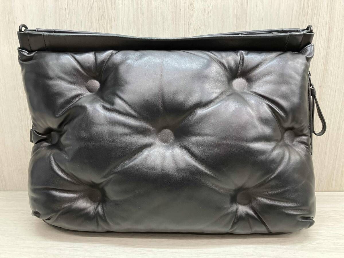 レザー グラムショルダーバッグ