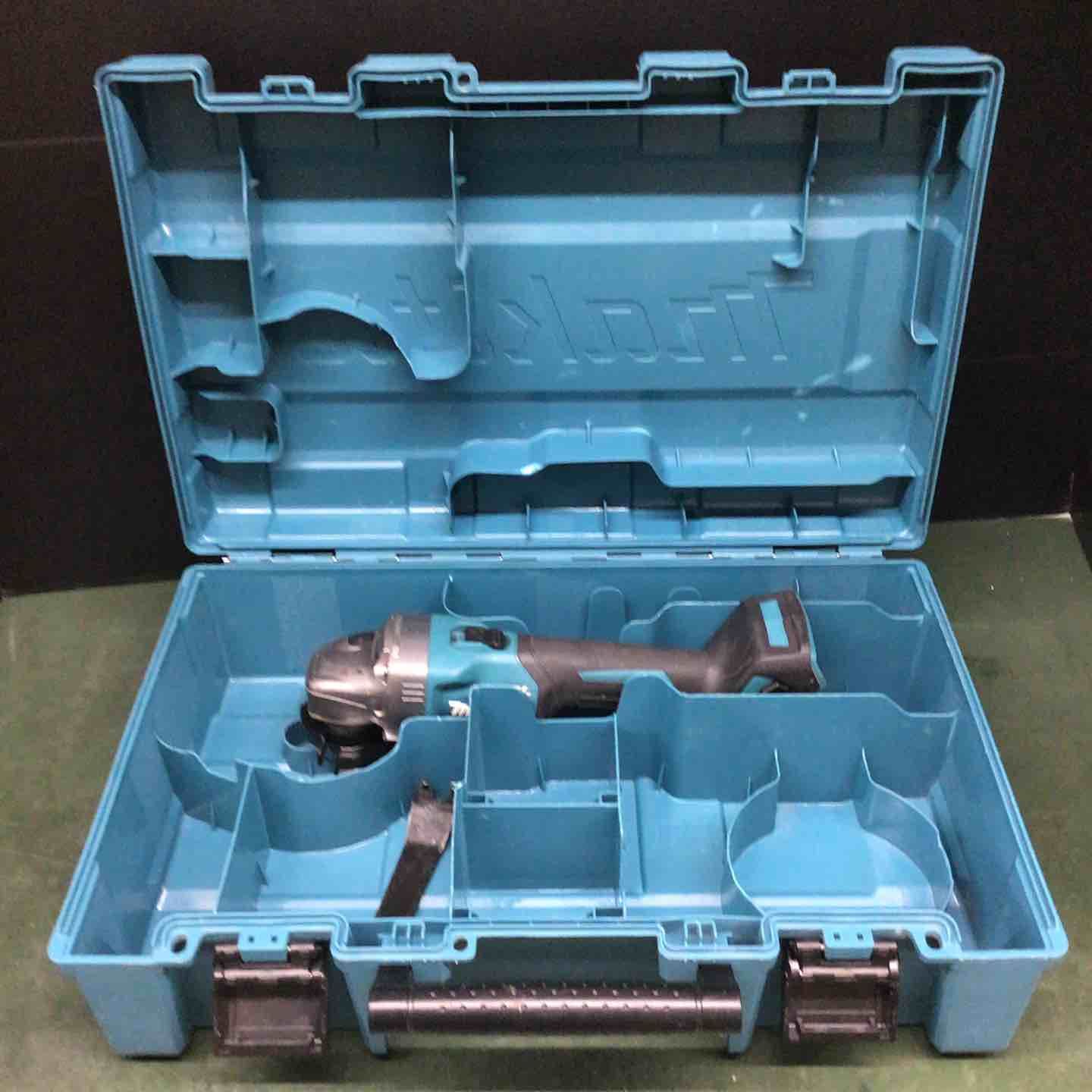 マキタ makita 100 mmコードレスディスクグラインダ GA 001 GZ