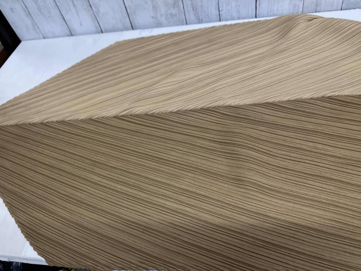 MIYAKE プリーツストール