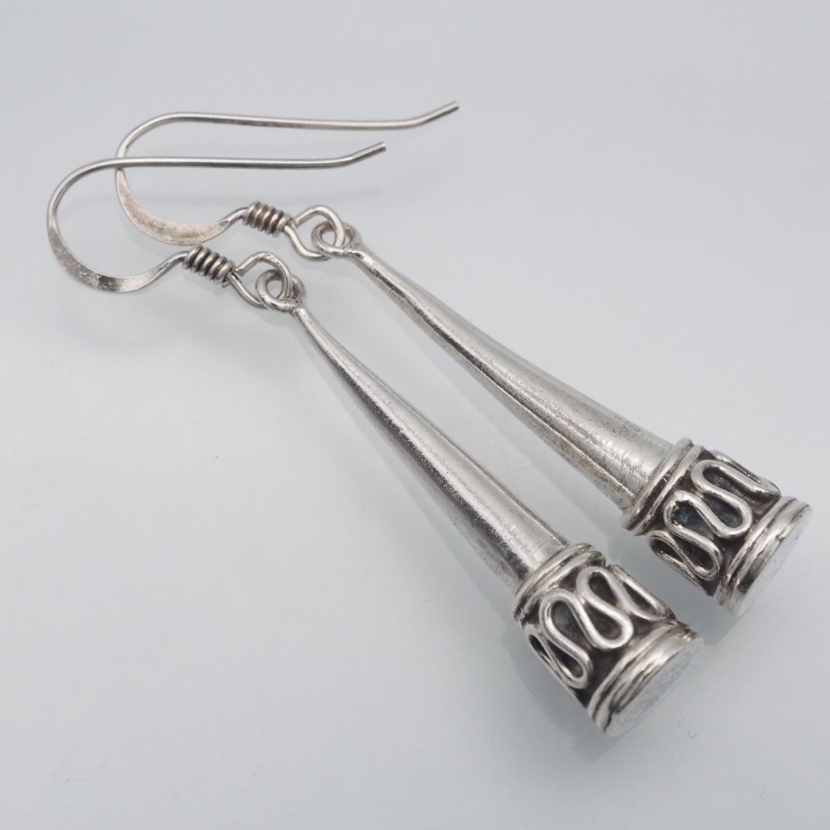 J290 ヴィンテージ 925刻印 ピアス スウィング デザイン シルバー