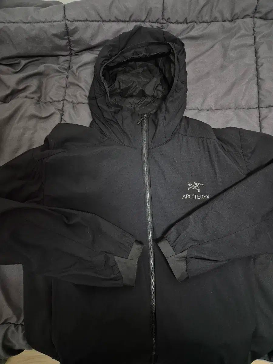 ARC TERYX アークテリクス Atom アトム LT フーディ ブラック XXL