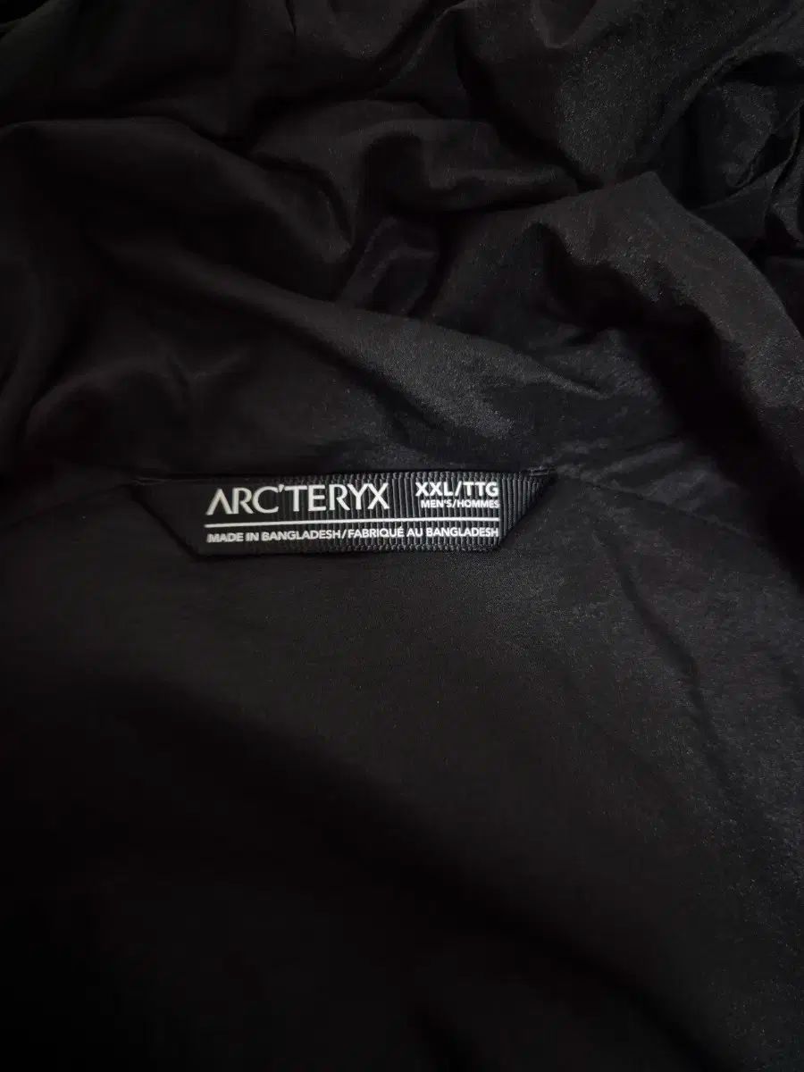 フーディ ブラック