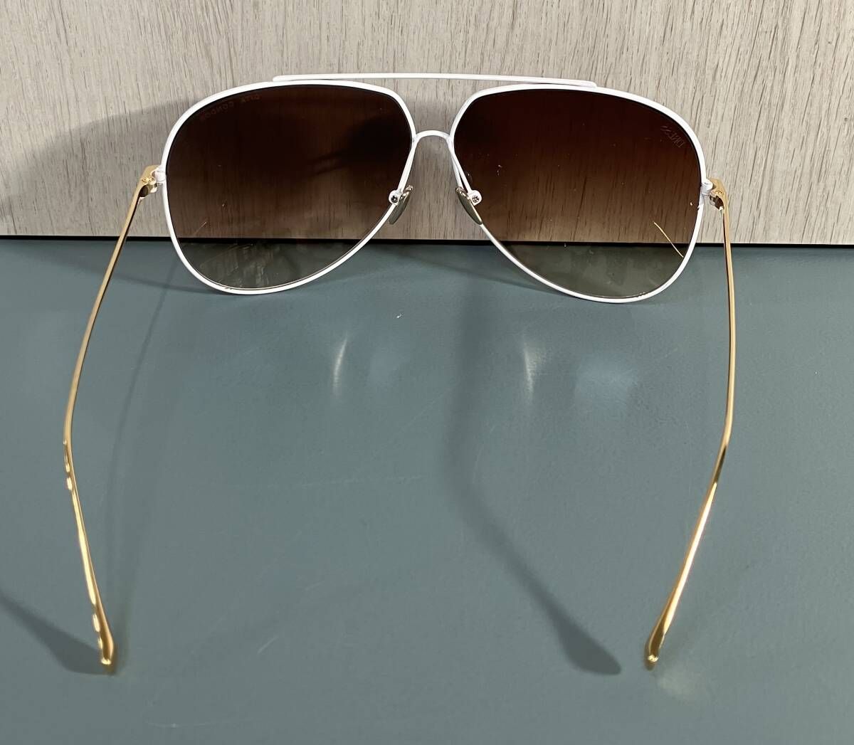 サングラス ティアドロップ