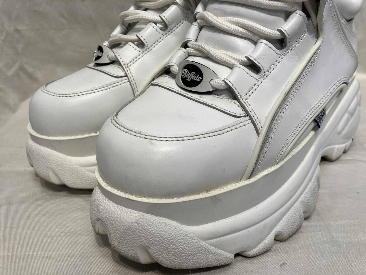 buffalo london cow lether white sneaker size41 スニーカー ホワイト