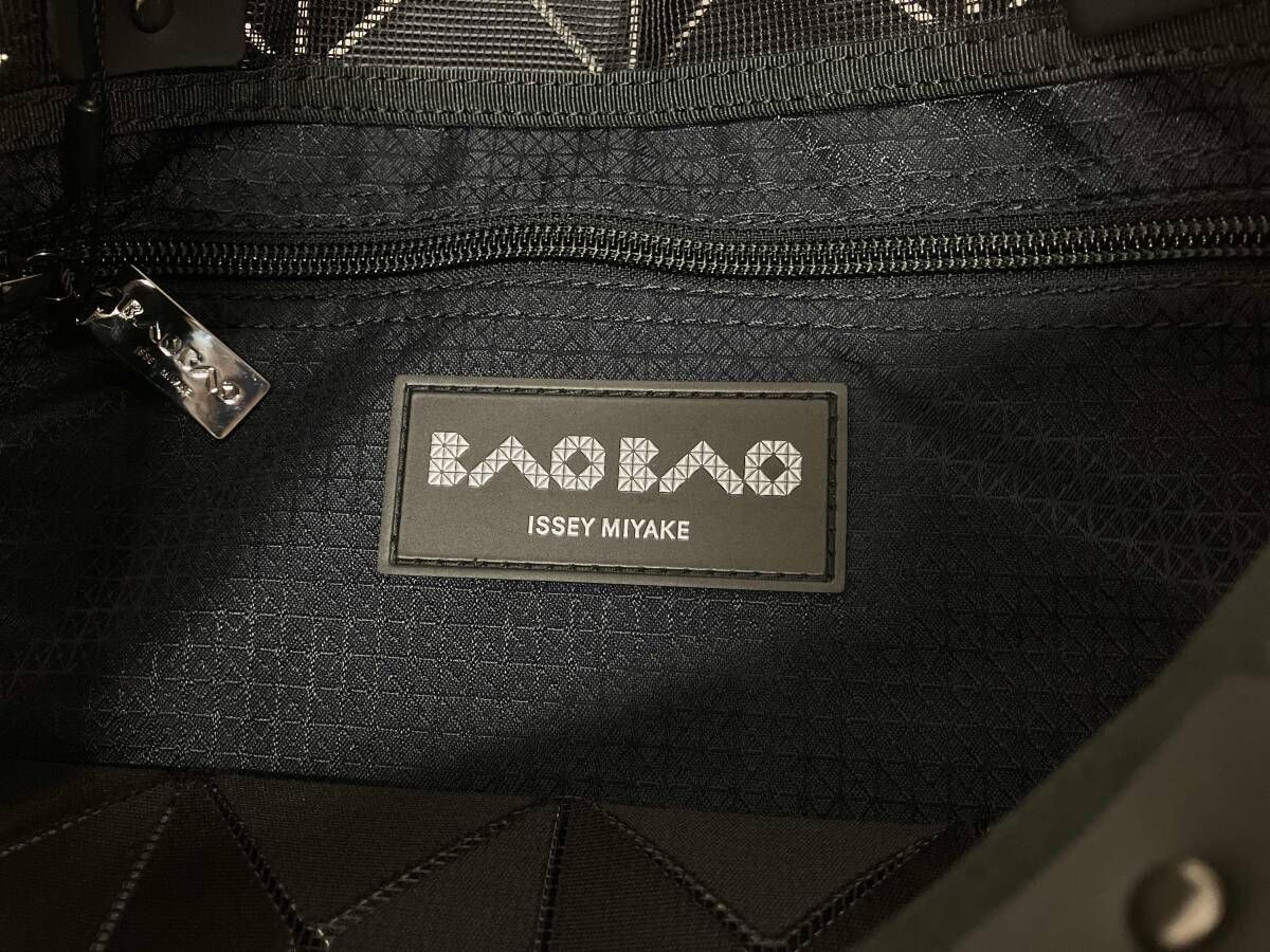  ISSEY MIYAKE イッセイミヤケ BAO LUCENT MATTE バオバオ トートバッグ ブラック マット 保存袋あり その他 小物