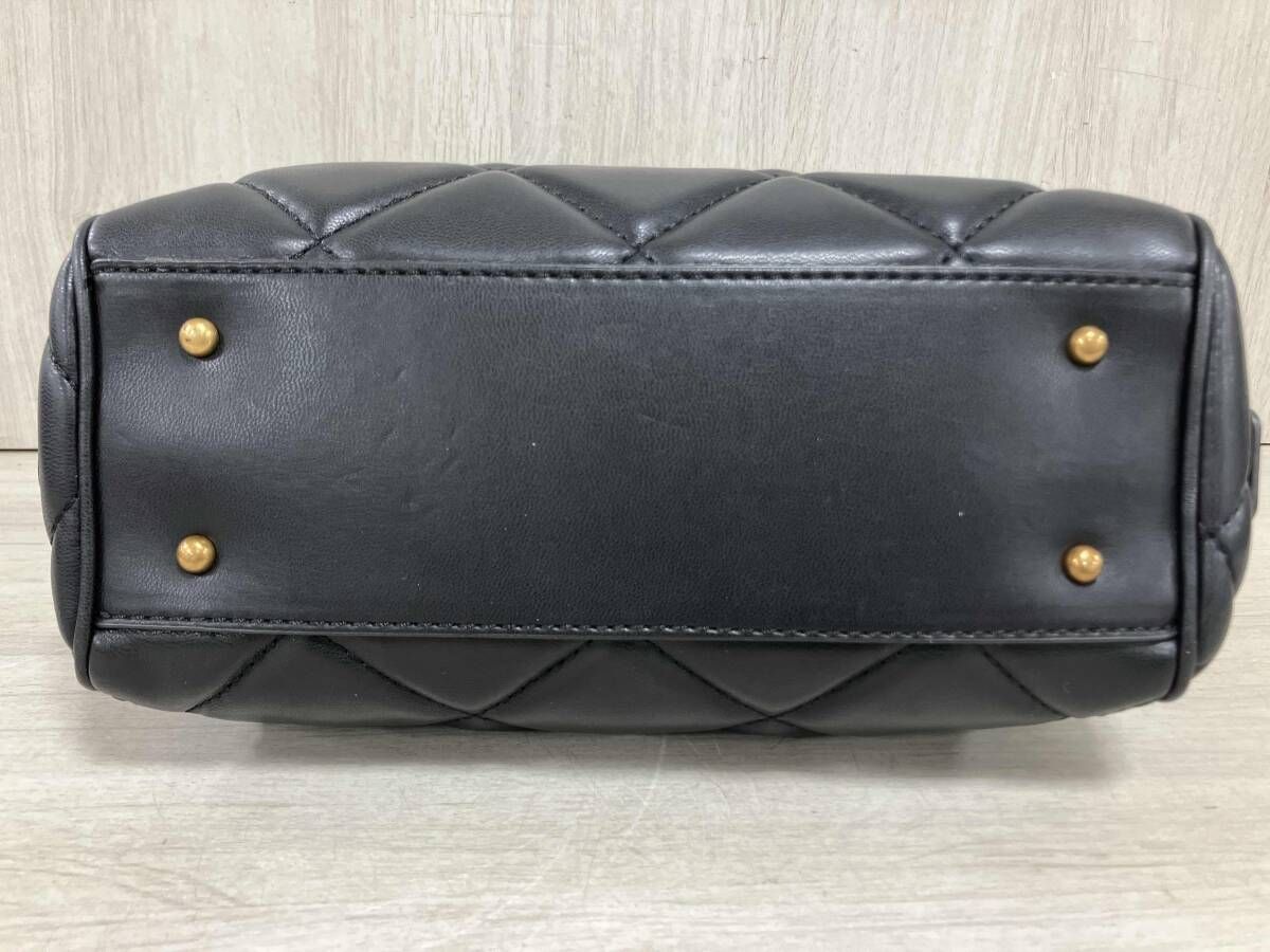  GUESS ゲス ハンドバッグ ショルダーバッグ 2 way キルティング CESSILY Box Satchel ブラック その他 トップス