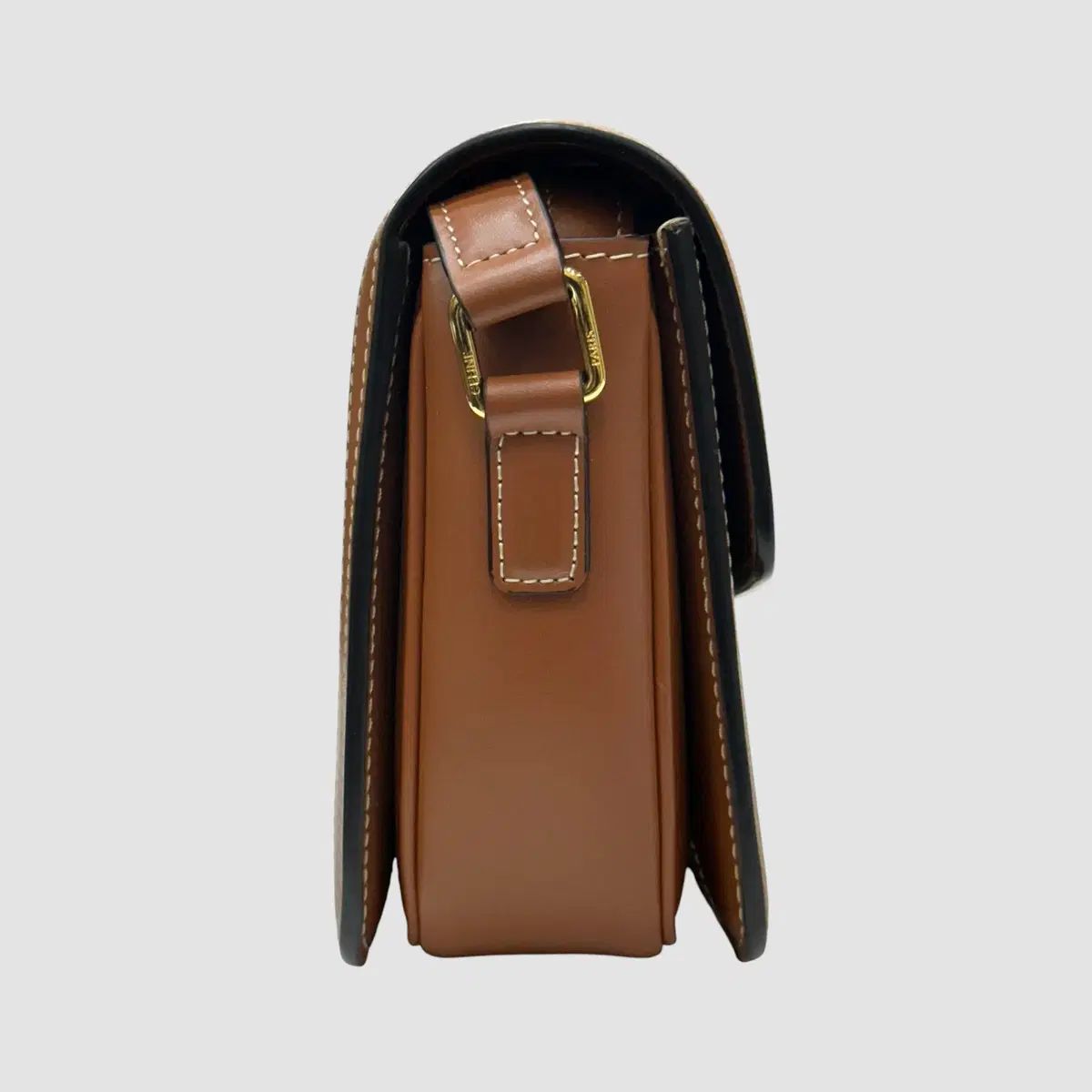 ティン キャンバス