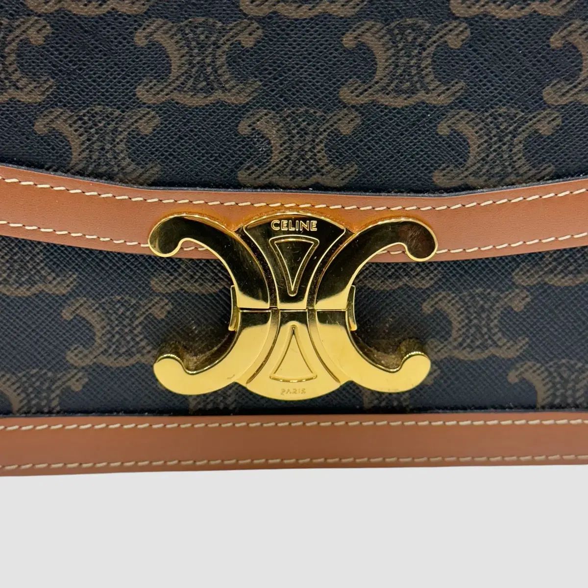 セリーヌ トリオンフ