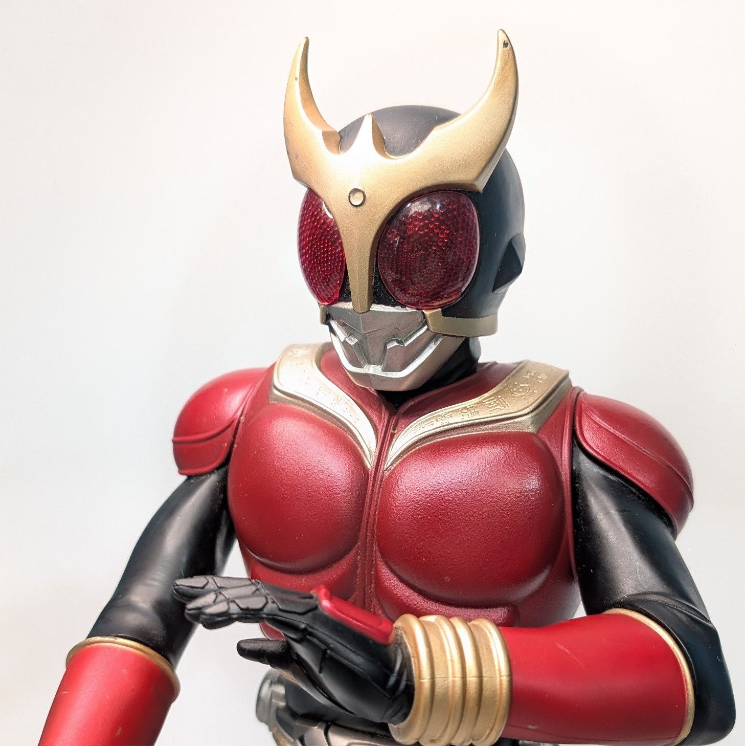 仮面ライダークウガ フィギュア マイティフォーム 京本政樹