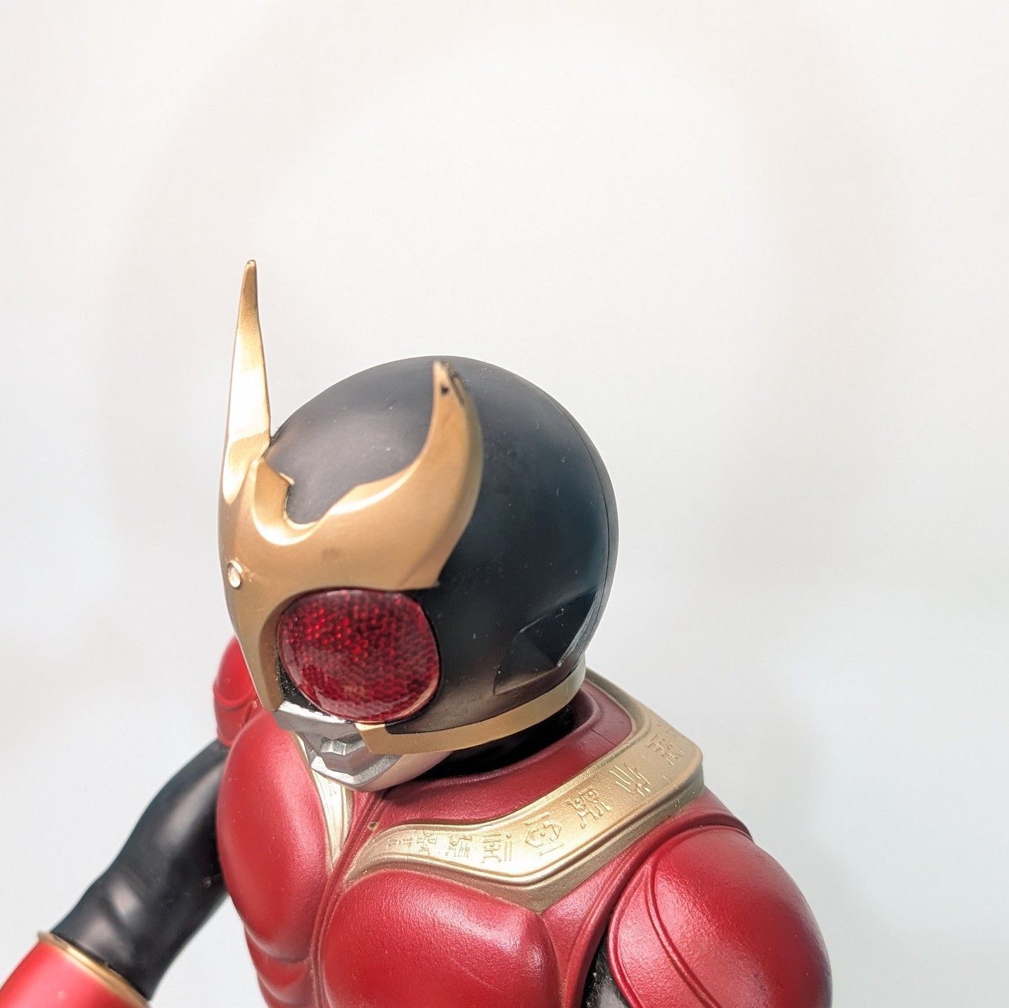 仮面ライダークウガ フィギュア マイティフォーム 京本政樹