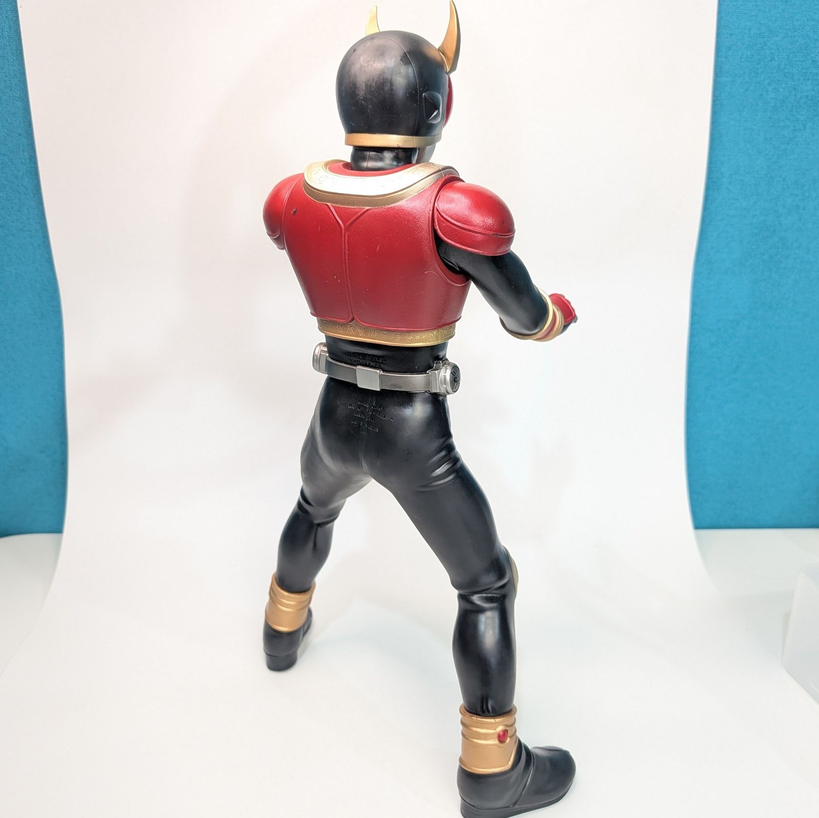 仮面ライダークウガ フィギュア マイティフォーム 京本政樹