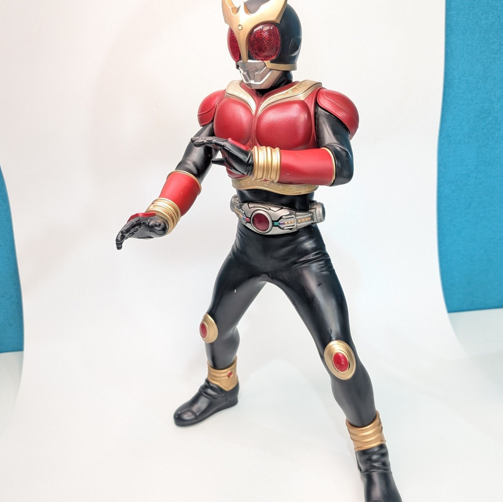 仮面ライダークウガ フィギュア マイティフォーム 京本政樹
