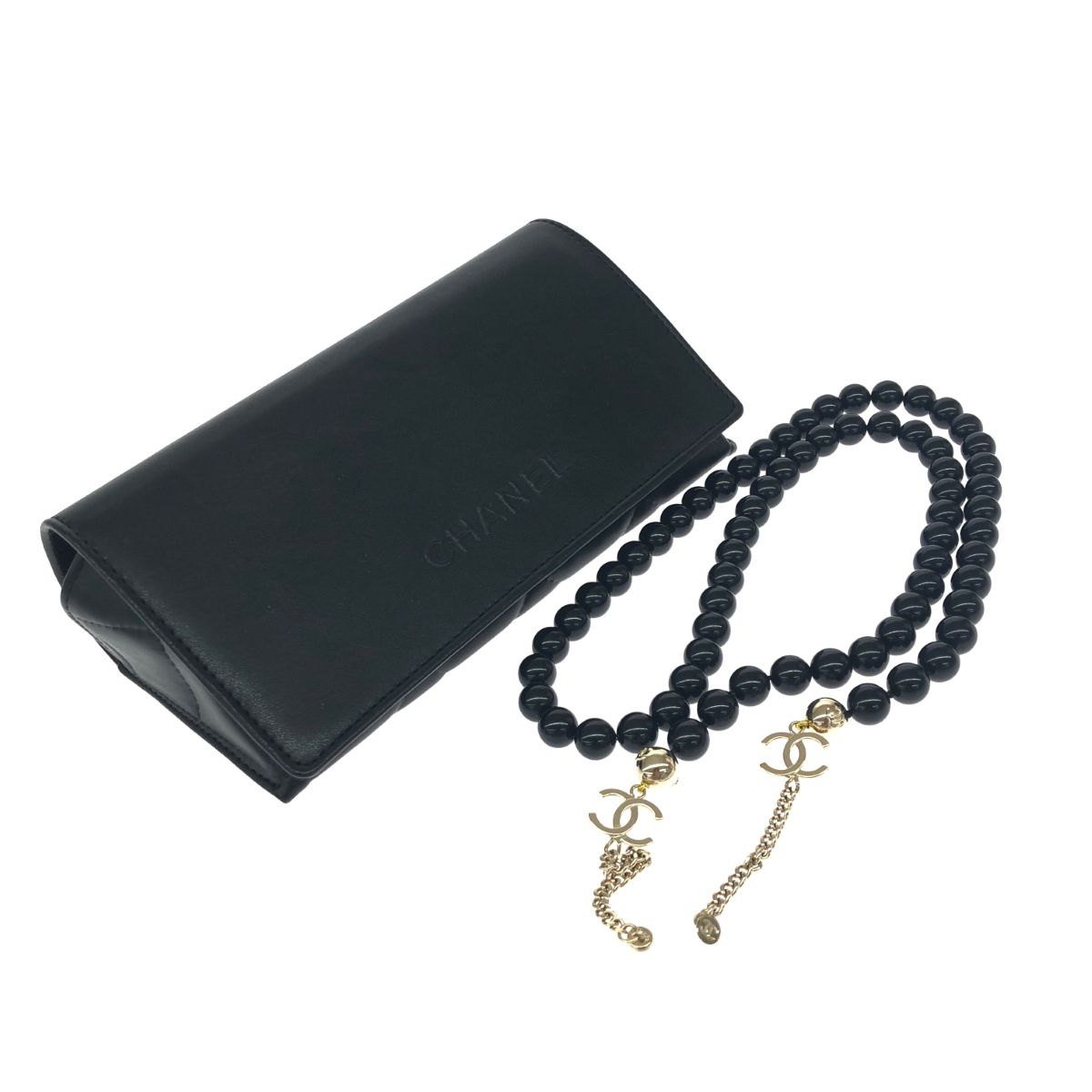 CHANEL シャネル サングラス  ココマーク/チェーン付 5487   ブラック/ゴールドカラー レディース / 241014005010 CHANEL シャネル サングラス ココマーク/チェーン付 5487 ブラック