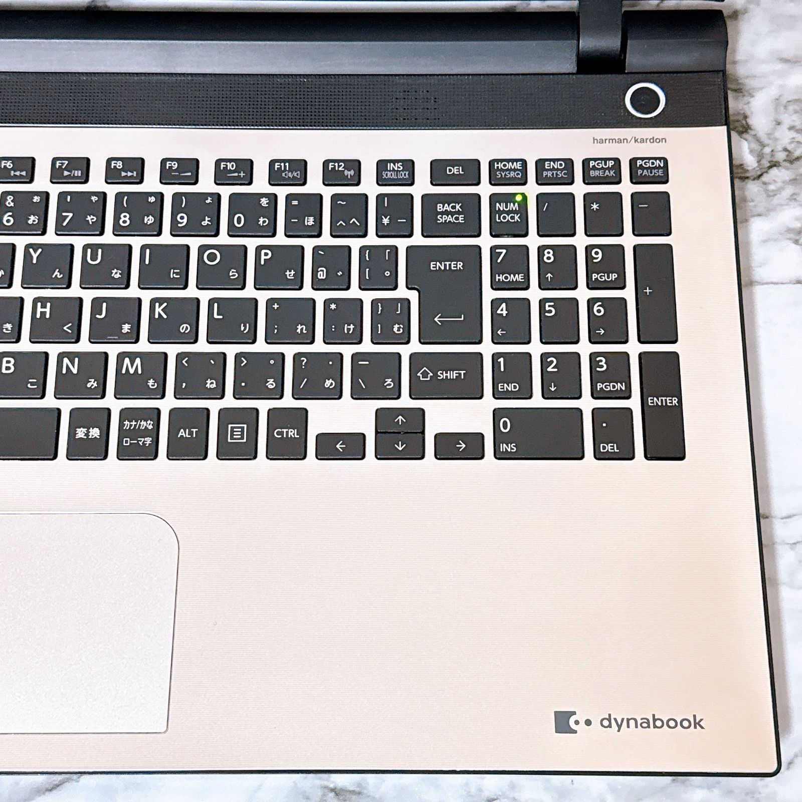 1台限定✨高性能i7＆爆速SSD/メモリ8GB✨カメラ付き タッチパネル液晶