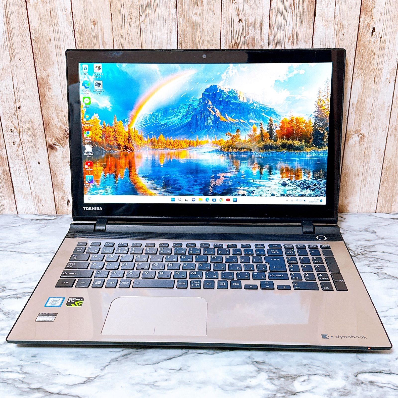 1台限定✨高性能i7＆爆速SSD/メモリ8GB✨カメラ すぐ使えるパソコンPC 1台限定✨高性能i7＆爆速SSD/メモリ8GB✨カメラ付き タッチパネル液晶