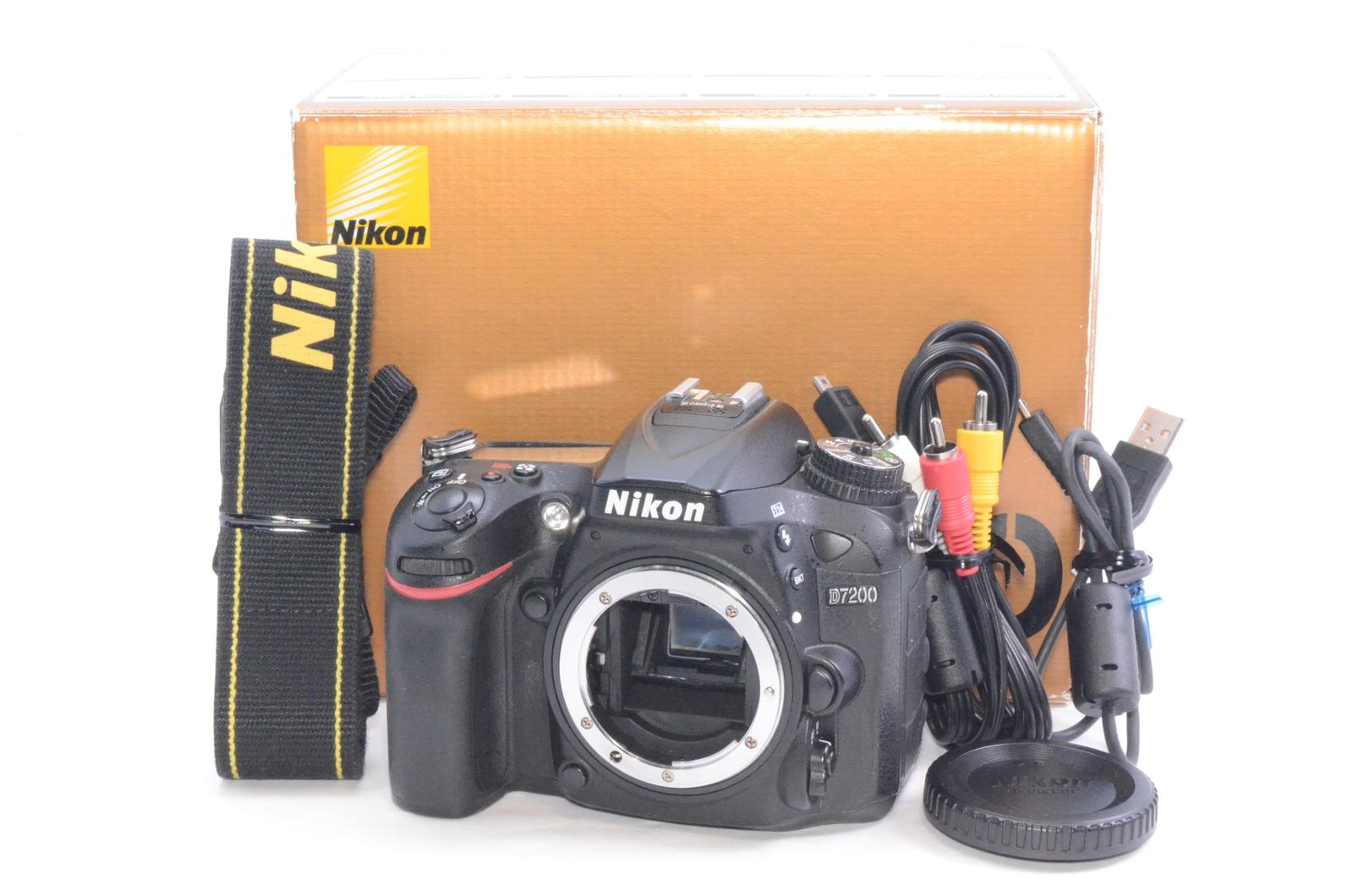 元 き 品 Nikon ニコン D 7200 ボディ デジタル一眼レフカメラ