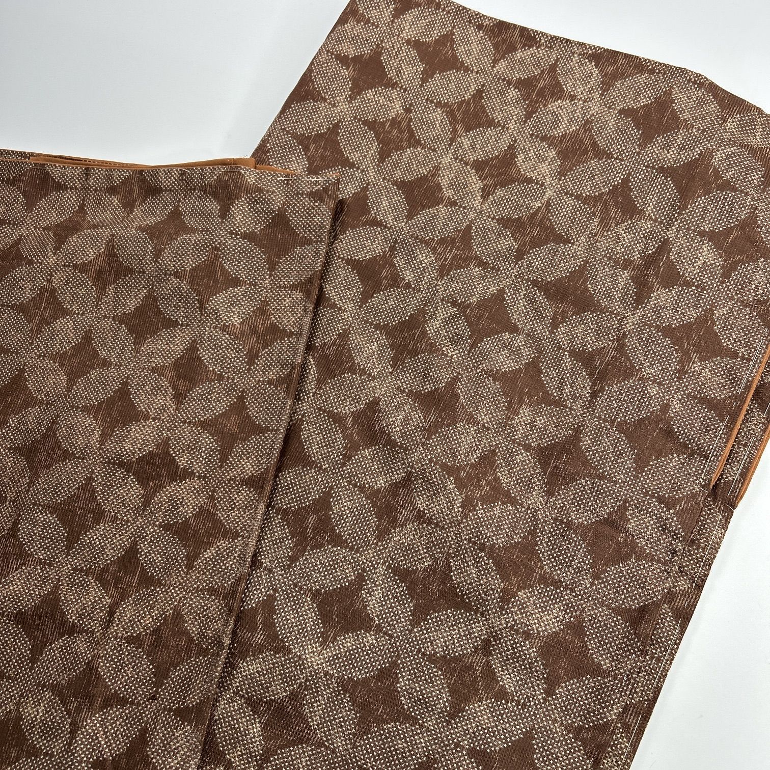 大島紬まとめ売り10枚セット　リメイク素材用 大島紬 10枚 正絹 着物まとめ売り 同梱購入歓迎 リメイク用 着付け練習