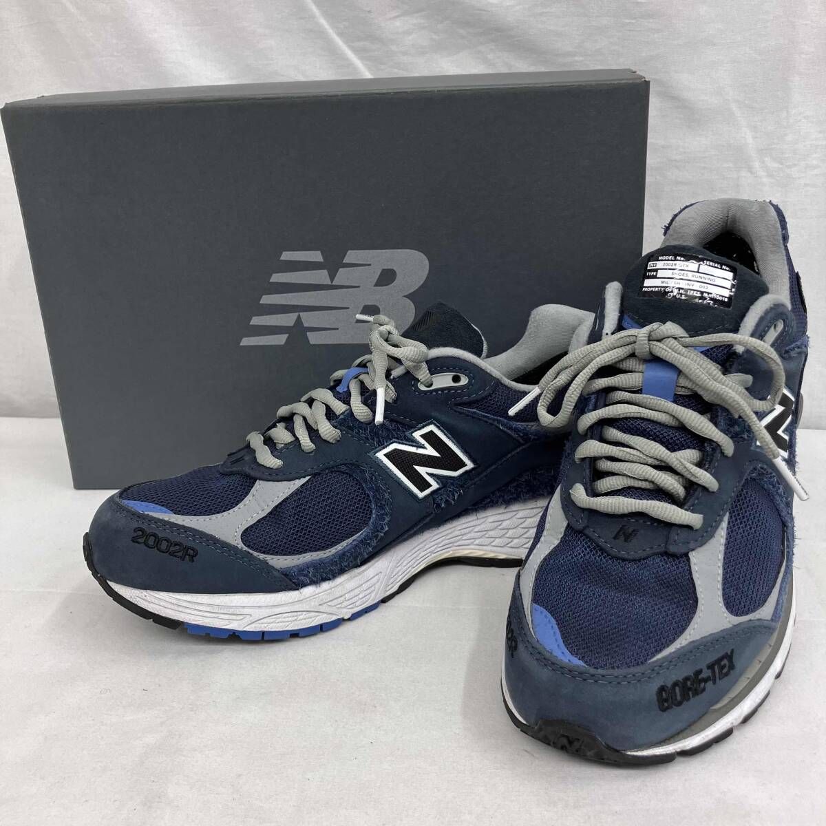 new balance N.HOLLYWOOD × INVINCIBLE／M2002RXH スニ-カ- - メルカリ