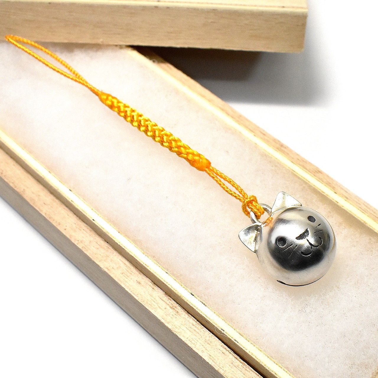 猫の鈴 鈴の根付 No-010