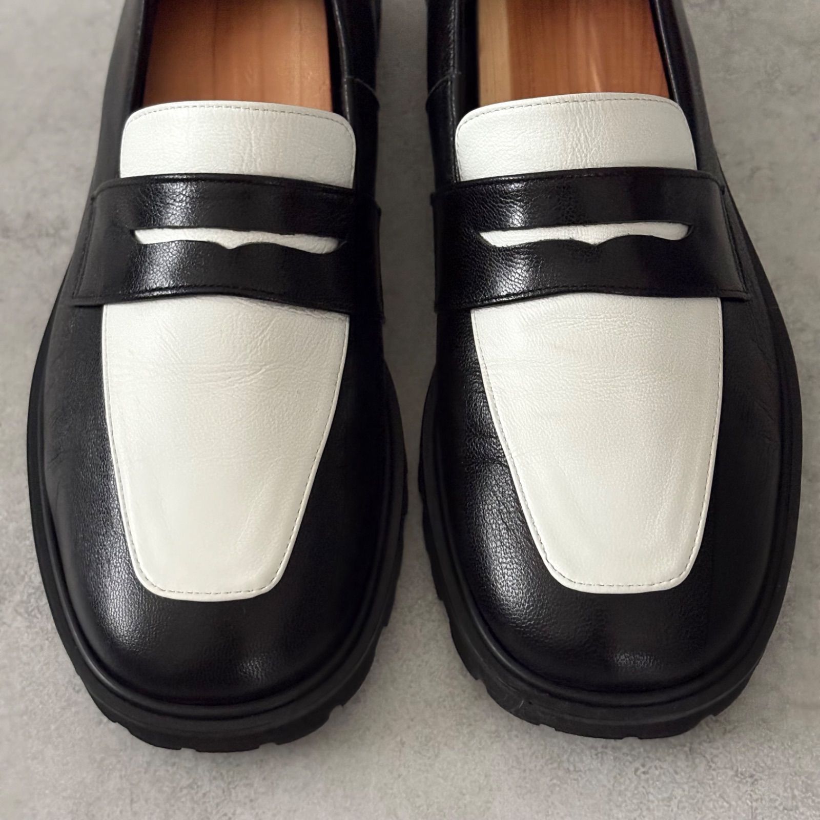 HILLS AVENUE ヒルズアヴェニュー ローファー バイカラー トラック